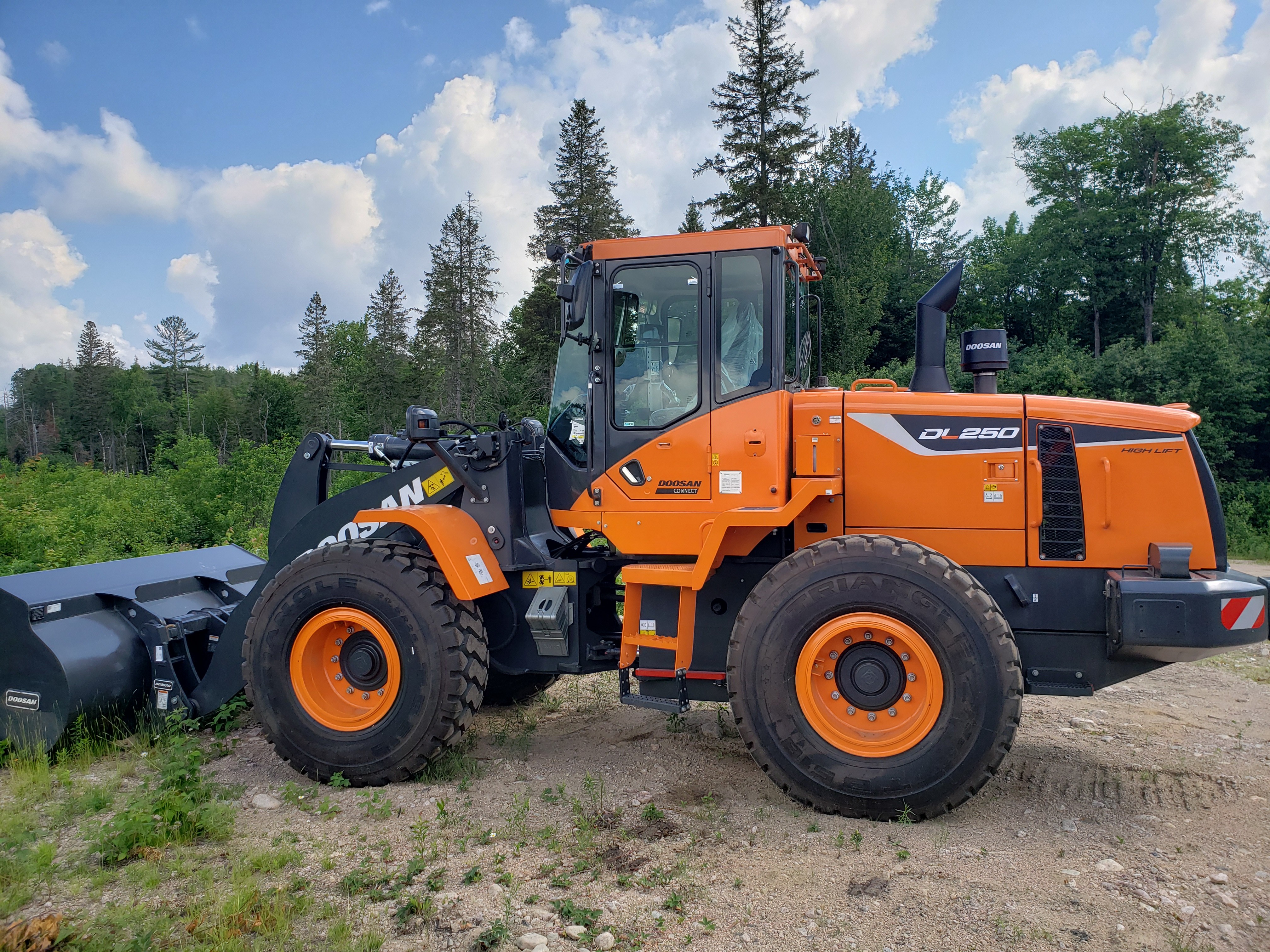 Construction Equipment Sales & Rentals Sundridge, Ontario Dealer