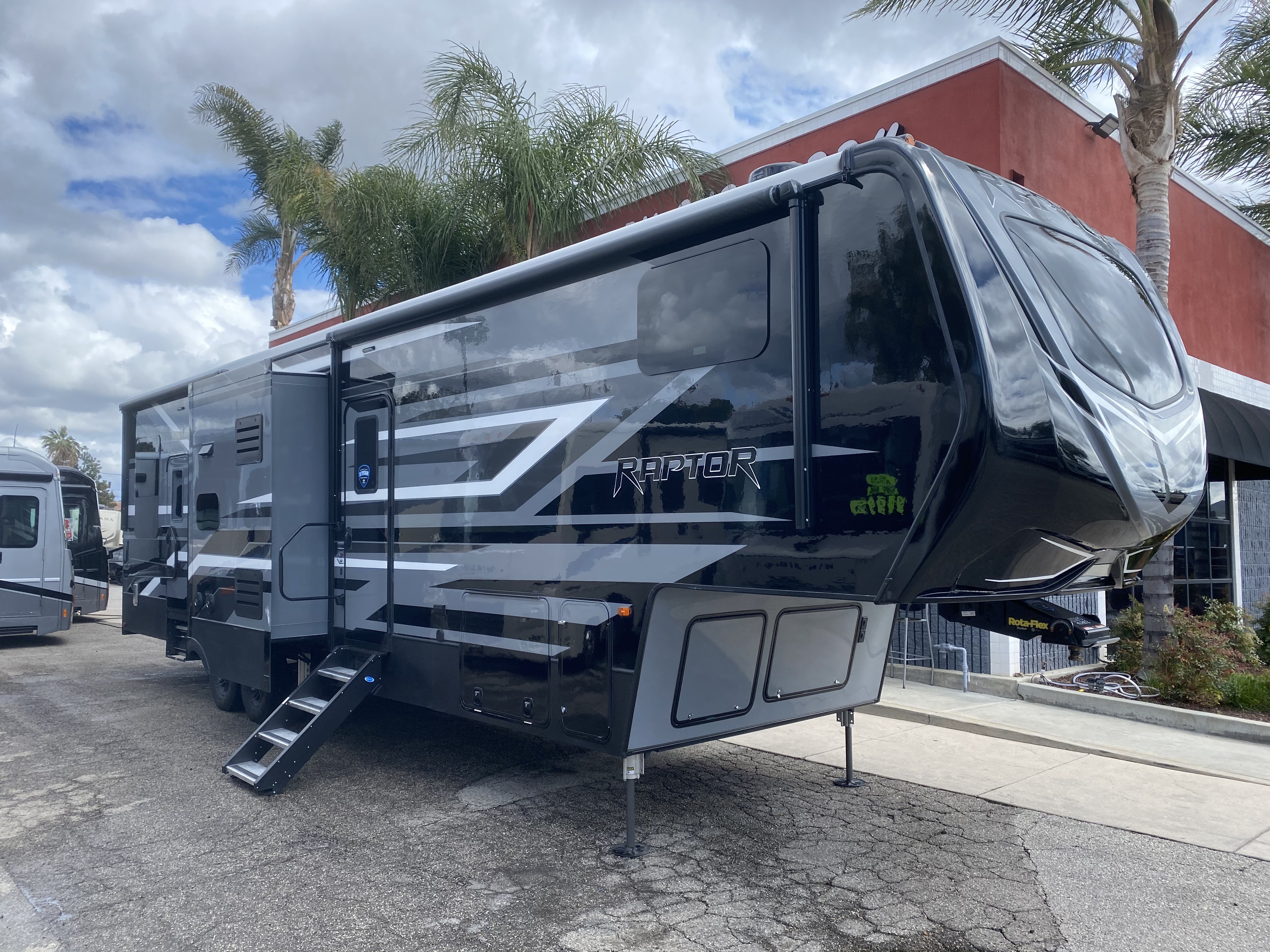 California RV Dealer New & Used RV Sales, Parts, & Service