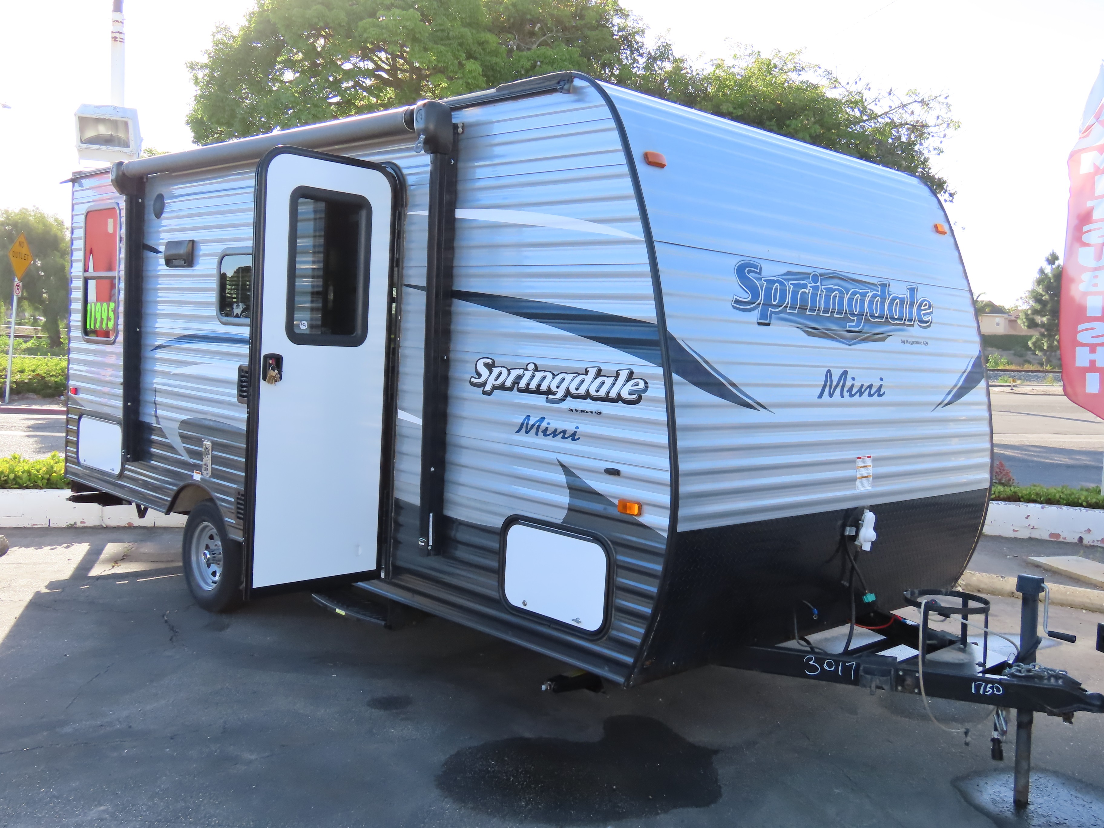 Used 2018 Keystone Springdale (Summerland Series Mini) 1750RD in Oxnard, CA